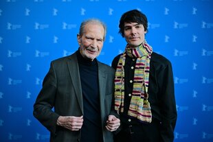 Edgar Reitz und Anatol Schuster während einer Pressekonferenz der Berlinale