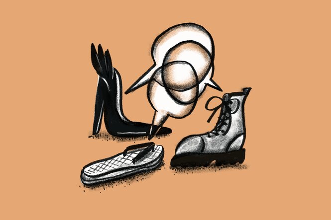 Eine Illustration von drei Schuhen mit Sprechblasen
