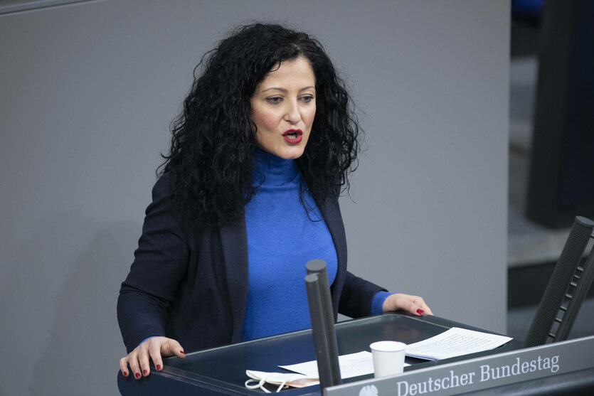 Cancel Kiziltepe am Podium