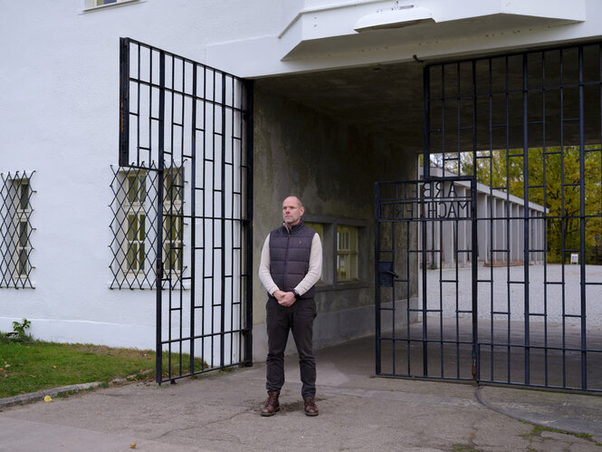 Porträt von Axel Drecoll.