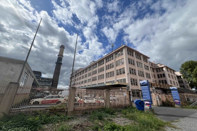 Blick auf ein gefährdetes Atelierhaus in der Teilestrasse