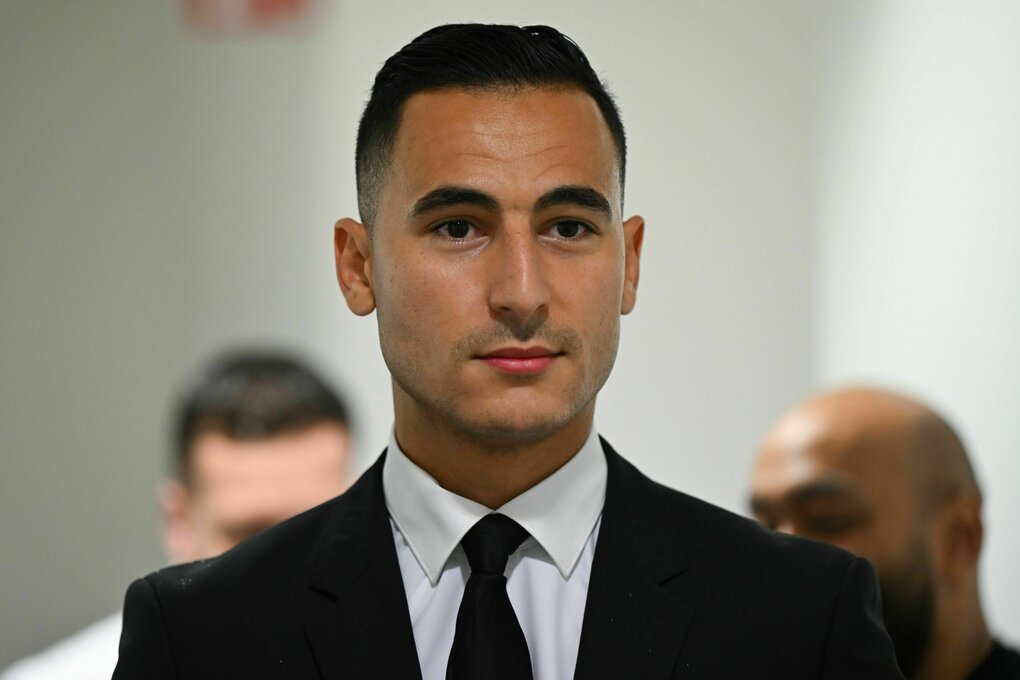 El Ghazi im Anzug vor Gericht