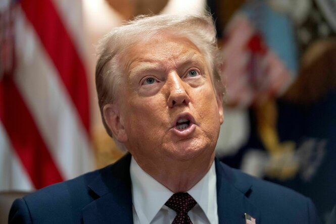 US-Präsident Donald Trump spricht während einer Kabinettssitzung im Weißen Haus.