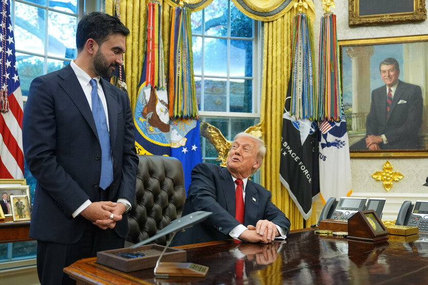 Donald Trump und der gewählte Bürgermeister von New York City, Zohran Mamdani, treffen sich im Oval Office des Weißen Hauses