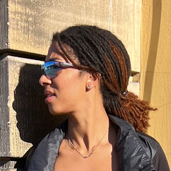 Bilder der Künstlerin Vanessa Amoah Opoku