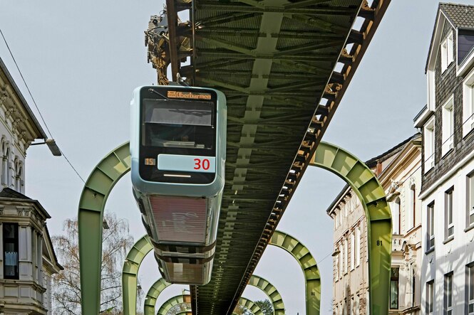 Die Wuppertaler Schwebebahn.