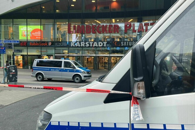 Polizei räumt Einkaufszentrum nach Bombendrohung