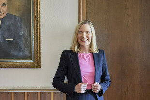 Porträt von Marie-Christine Ostermann.