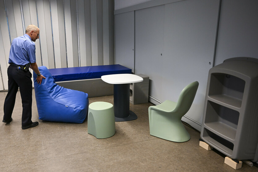 Suizidpräventionsraum in der JVA Moabit