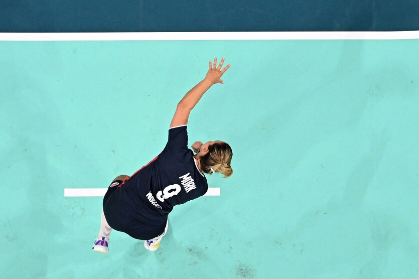 Handballspielerin nora Mörk aus der Vogelperspektive