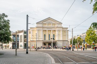 Blick auf das Opernhaus Magdeburg