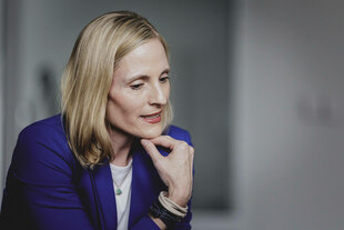 Marie-Christine Ostermann bei einem Interview.