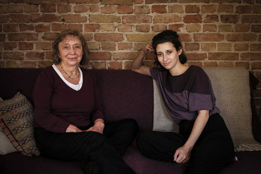 Portrait von einer jungen und einer alten Frau