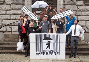 Fototermin der Initiative Werbefrei