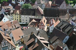 Blick auf die Altstadt von Bad Wimpfen – Fachwerkhäuser dicht gedrängt