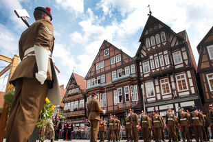 Altstadt Celle mit Militärparade