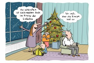 Karikatur zum Thema: Weihnachten mit der Familie. Der Weihnachtsbaum brennt, das Kind freut sich über ein Geschenk, die Frau breitet die Arme aus und ruft: Am schönsten ist Weihnchten doch im Kriese der Liebsten - darauf antwortet der Mannim Sesse: Ich we
