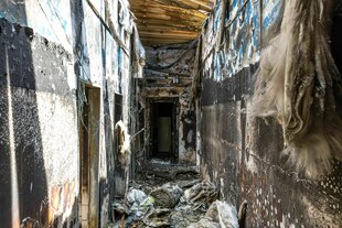 Die Brandruine des von Rechtsextremen angezündeten Kulturhaus Kultberg in Altdöbern.