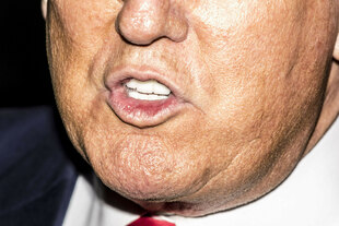 Nahaufnahme auf den Mund von US-Präsident Trump