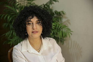 Narges Mohammadi in ihrer Wohnung