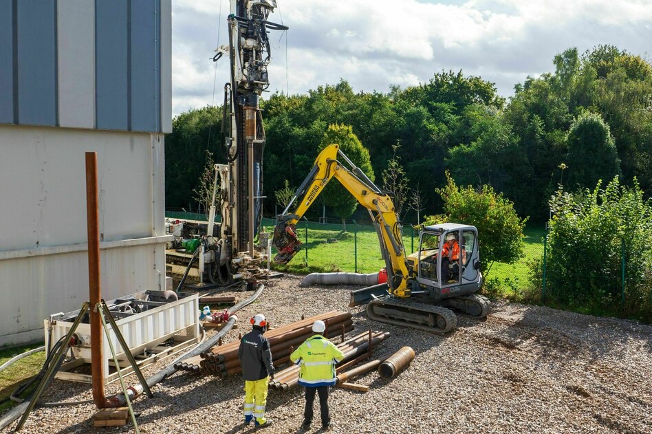 Wärmewende: Eine Thermoskanne aus Gestein