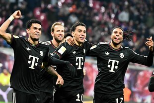 Jubeltraube des FC Bayern.