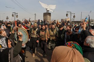 Der Kampf um Rojava: Hoffnung ist kurdisch | taz.de