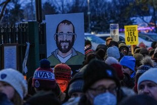 Ein Mann auf einem Plakat Ein Mann auf einem Plakat