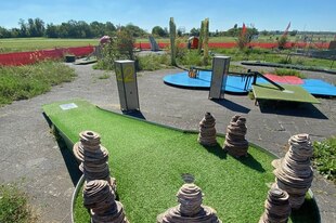 Minigolf auf dem Tempelhofer Feld