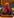 Ein Mann in einem Gerichtssaal hat ein rotes Tuch auf dem Kopf, so dass er anonym bleibt Ein Mann in einem Gerichtssaal hat ein rotes Tuch auf dem Kopf, so dass er anonym bleibt