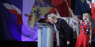Marine Le Pen bei einer Wahlkampfveranstaltung in Nordfrankreich