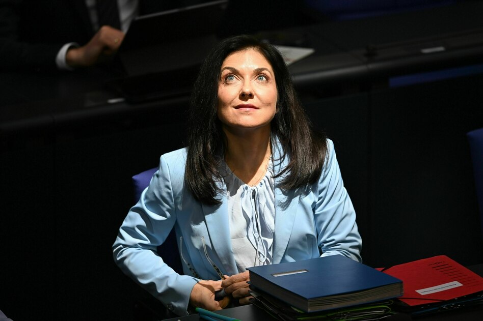 Pläne der Bundesregierung: Gaskraftwerke statt Batteriespeicher