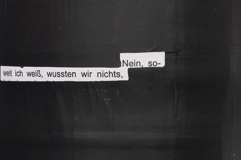 Geschwärztes Protokoll-Blatt. Leserlich ist nur die Gedächtnislücke mit den Worten " Nein, soweit ich weiß, wussten wir nichts."