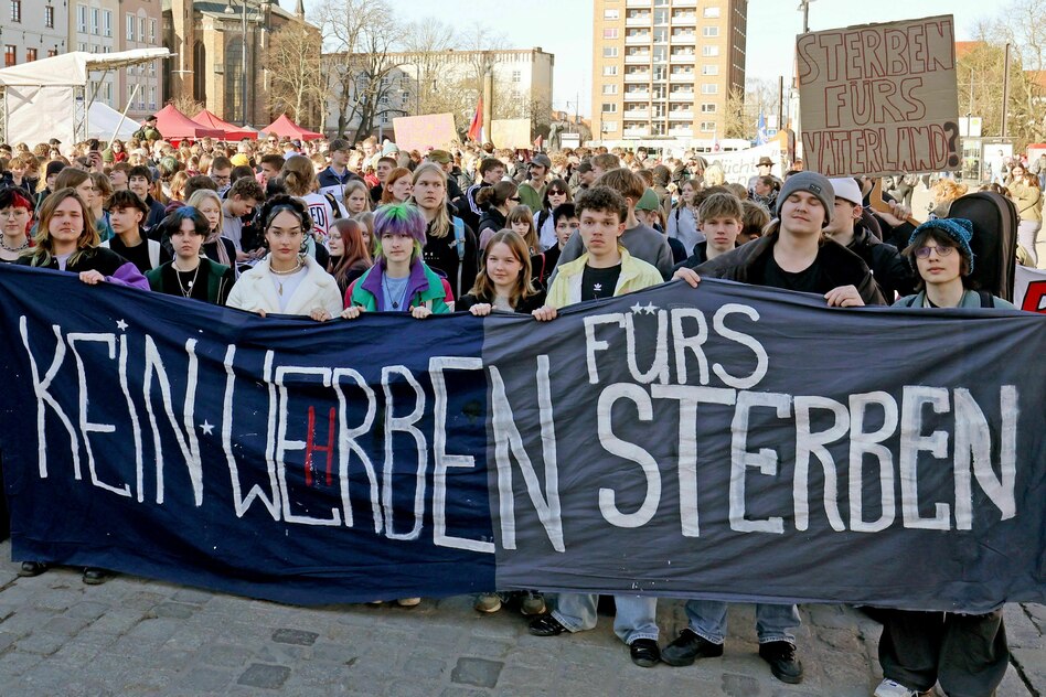 Fragebogen der Bundeswehr: Jeder vierte 18-jährige Mann ignoriert die Bundeswehr