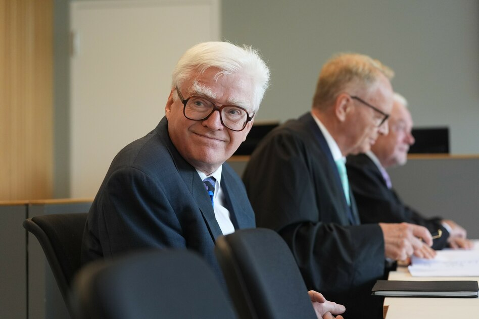 Rechter Multimillionär siegt vor Gericht: Freispruch nach Guerilla-Impfaktion