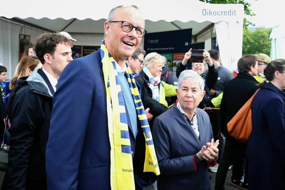 Kanzler bei Katholikentag: Merz fragt sich, warum er nicht überzeugt