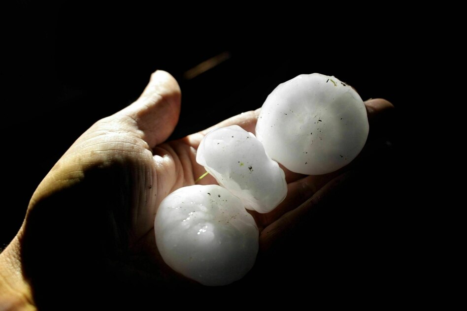 Extremes Wetter: Versicherung klagt über hohe Hagelschäden