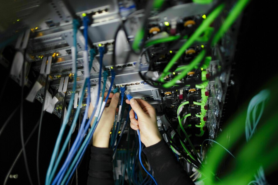 Umweltfolgen von künstlicher Intelligenz: 250 Eiffeltürme El
