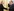 Das von der staatlichen russischen Nachrichtenagentur Sputnik veröffentlichte Poolfoto zeigt Gerhard Schröder (r), ehemaliger deutscher Bundeskanzler, gibt Wladimir Putin (l), Präsident von Russland, bei dessen vierter Amtseinführung im Kreml die Hand