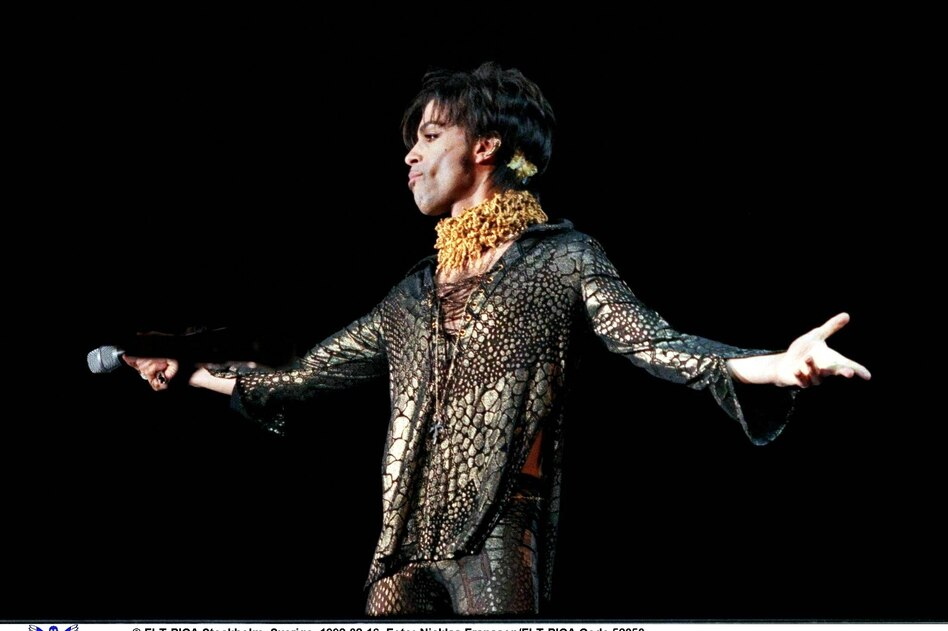 Geburtstagsgruß für Prince in Berlin: Ehrerbietung