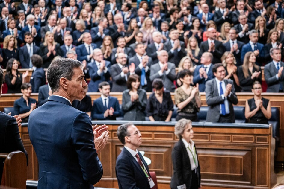 Papst-Rede in Spanien: Standing Ovations für den Papst