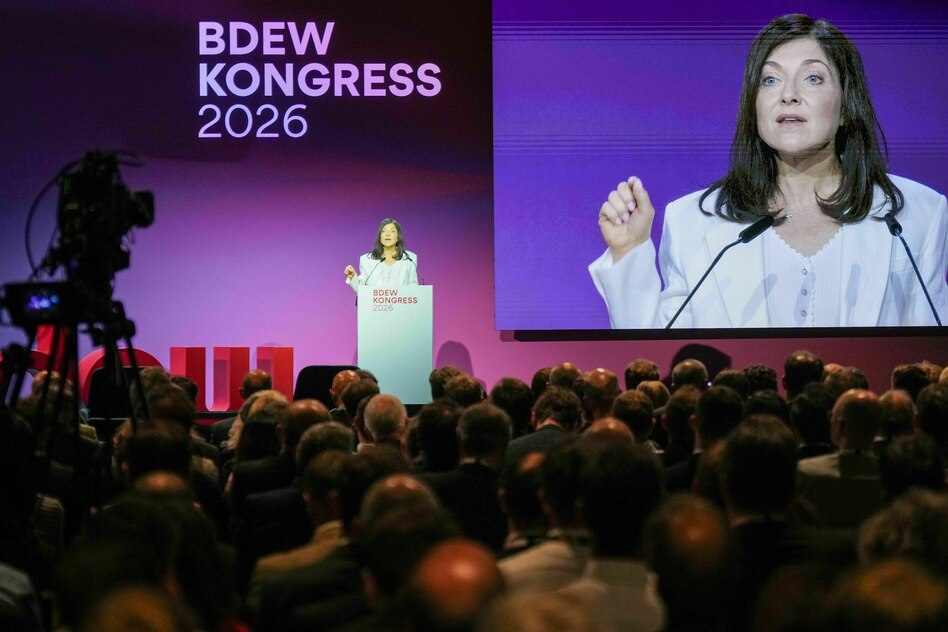 Umstrittene Energiepolitik der Regierung: Wirtscha