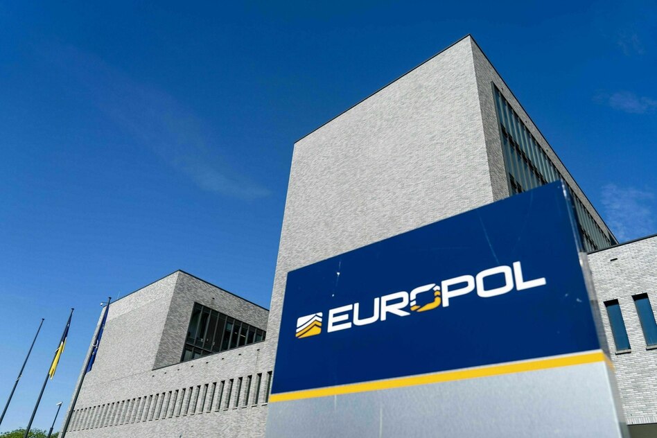 Cybersicherheit: Europol zerschlägt Geldwäsche-Dienst für Kryptowährungen