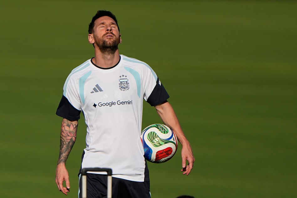 Lebende WM-Legende Lionel Messi: „Messi schaute, lächelte und lauschte“