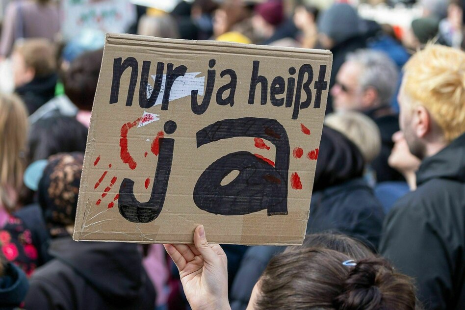 NRW-Grünen-Chefin über Frauenrechte: „Digitale Gewalt muss hart bestraft werden“