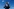 Ein Mann vor blauem Himmel
