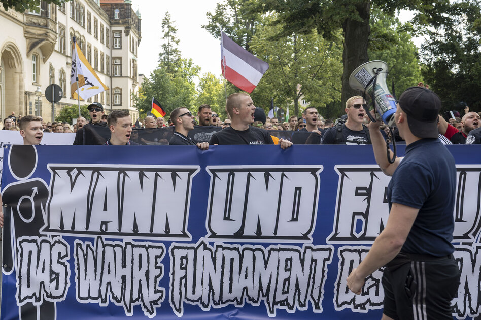 Forscher über Political Gender Gap: „Junge Männer vertreten mehr autoritäre Einstellungen“