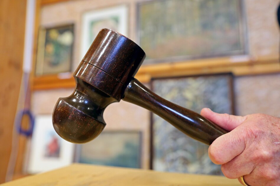 Die Wahrheit: Zum Ersten, zum Zweiten und …