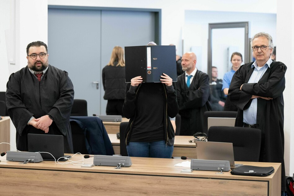 Lina E. wieder in Haft: Aus dem Zeugenstand ins Gefängnis