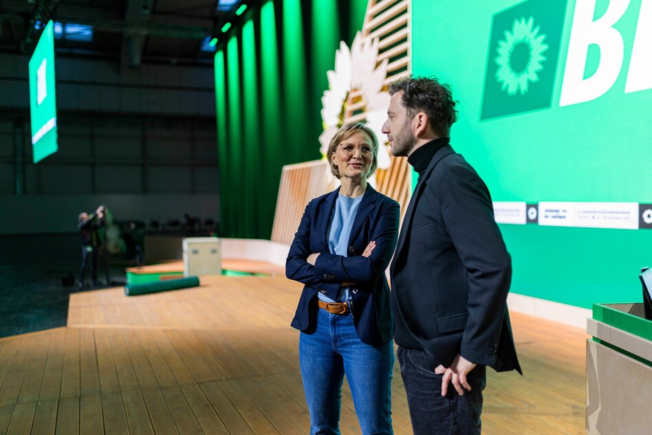 Abstimmung zur Parteireform: Grüne gewinnen eine Wahl